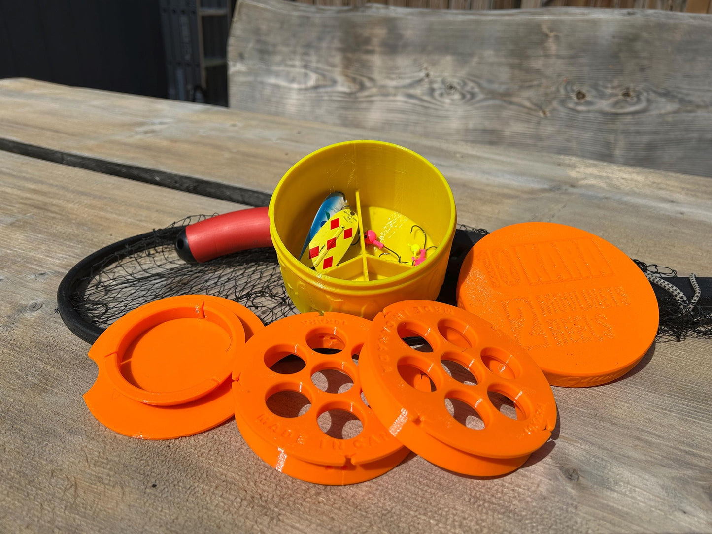 2 Rodless Fishing Gear Set: Portable Double Reel Kits, fishing tackle box with 2 reels that dont required a Rod. Perfect gift under 30