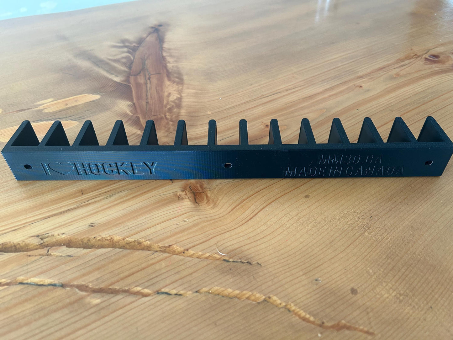 13-Stick Hockey Stick Rack: Wall Mount Gear Organizer