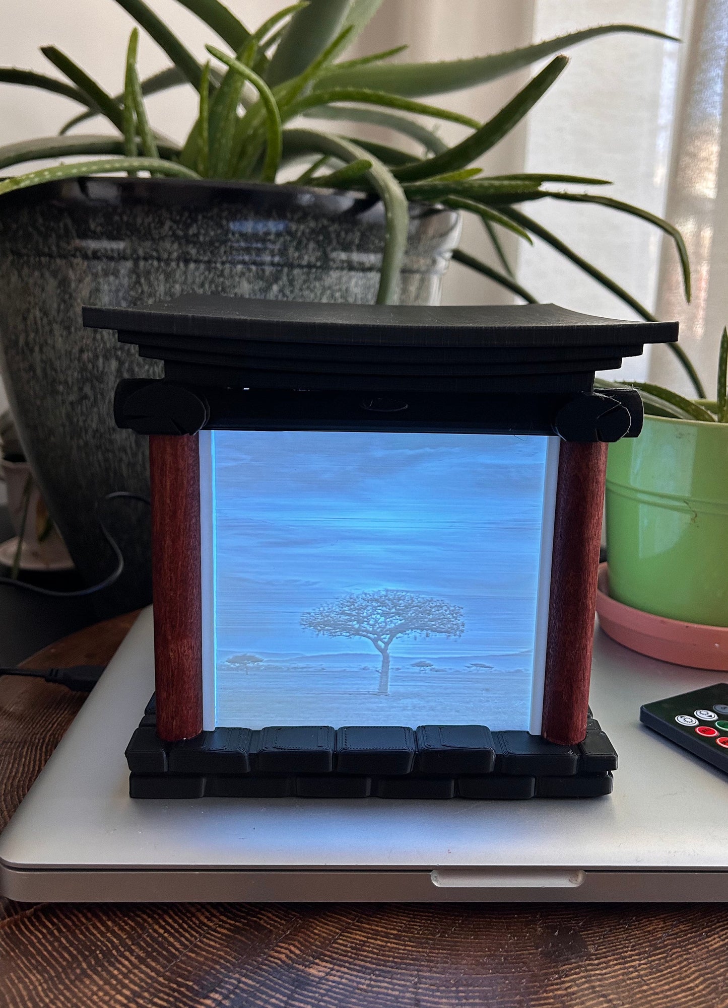 Table lamp with 4 Personalize picture Lithophane to share some Precious moment of Love