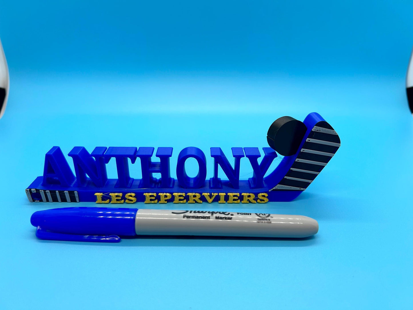 30 Hockey Stick customs Nameplates for Teams – Personalized Gifts for up to 30 Players, Unique Team-Building Keepsakes & Memory Savers