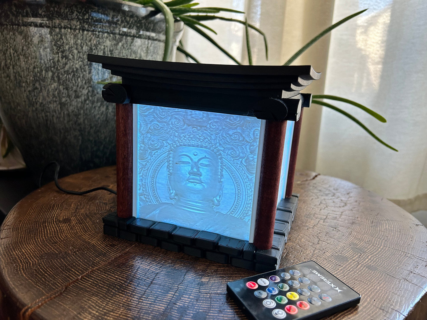 Table lamp with 4 Personalize picture Lithophane to share some Precious moment of Love